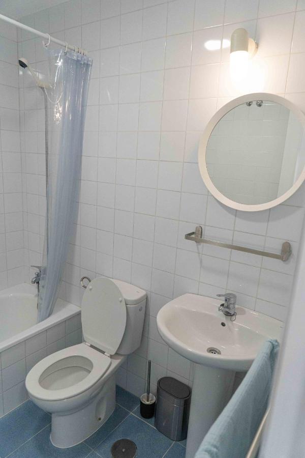 דירות טריפה Central Penthouse With Large Private Terrace, 2 Bd מראה חיצוני תמונה