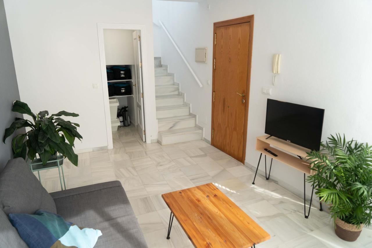דירות טריפה Central Penthouse With Large Private Terrace, 2 Bd מראה חיצוני תמונה
